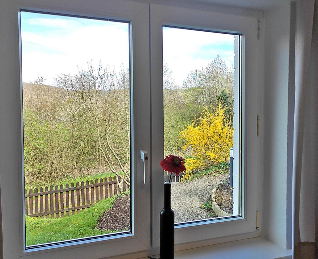 Haus Tannenweg Daire Zell an der Mosel Dış mekan fotoğraf
